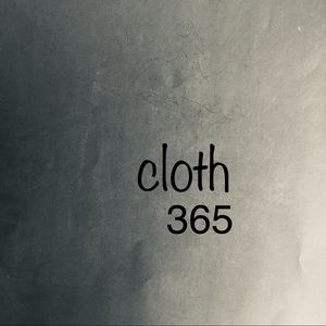 Meet your Posher, Cloth